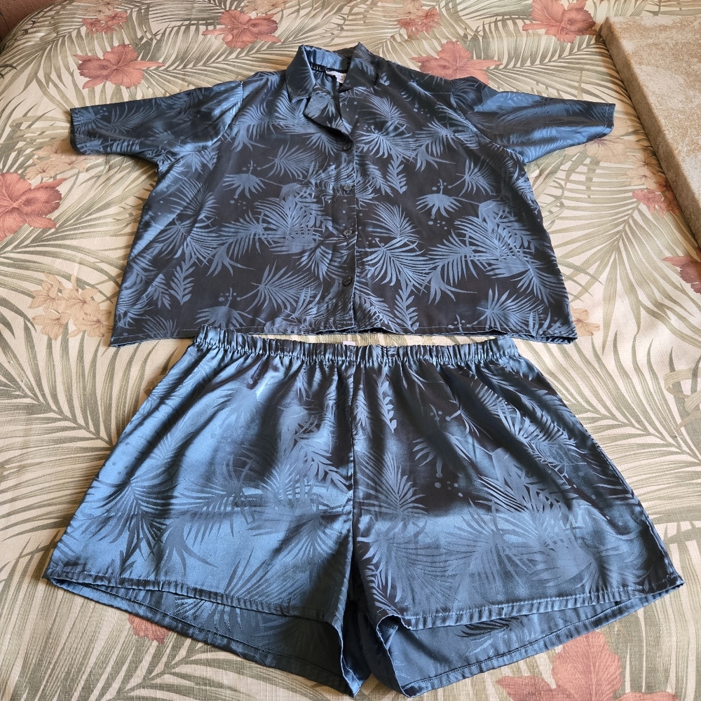 3/$25 Nicole Miller New York Pajama Short Set Sleepwear Satin Finish Floral Teal - Picture 2 of 10
